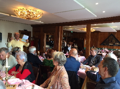 Im Rest. Schiff Prsentation von Heinz Schrmann