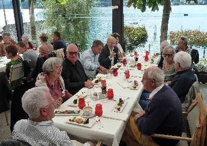 Mittagessen am See