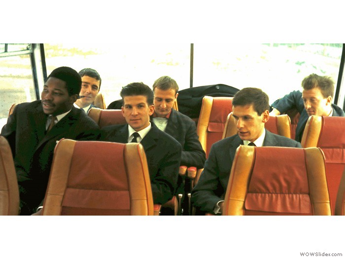 ...Busreise Gruppe hinten.