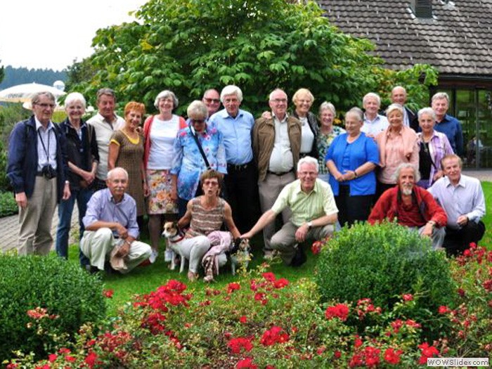 Nach dem Mittagessen die Gruppenaufnahmen.